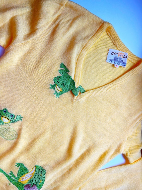 Vintage 1960’s Yellow Sweater //  Frog Embroidere… - image 3