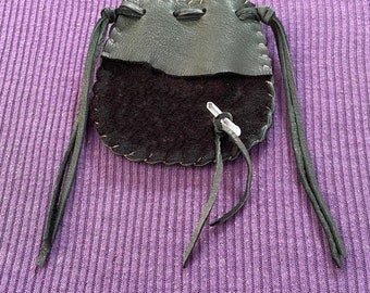 Beautiful Deerskin Leather Medicine Bag ..GREEN