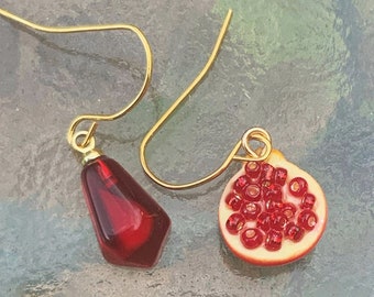 Pomegranate Earring Set Light Weight Dangles for Pierced Ears Sparkle Vampire Fan Gift