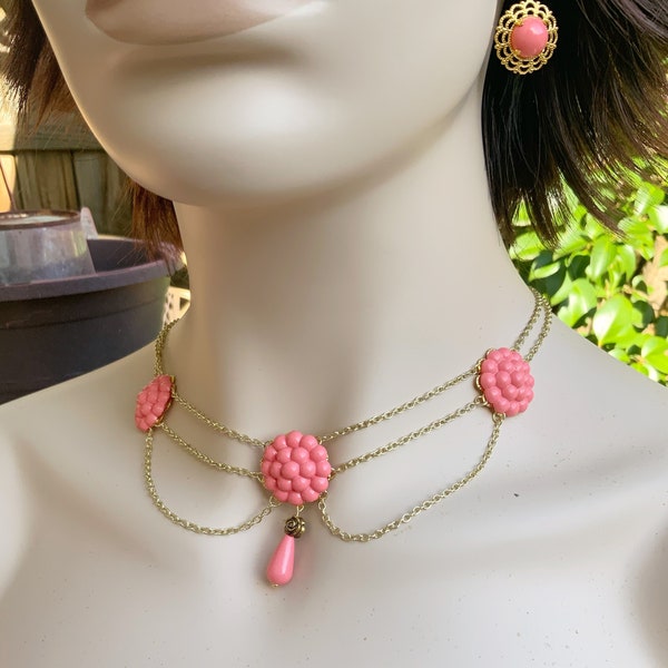 Coral and Gold Southern Belle Scarlett BBQ necklace and Earring set