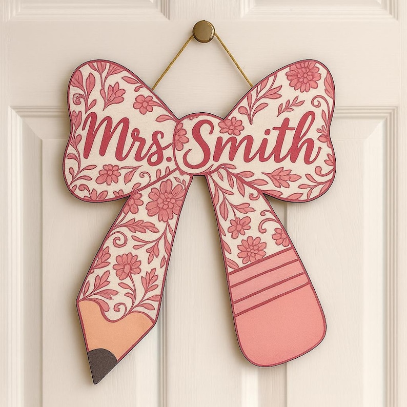 Chinoiserie Teacher Door Sign, Personalized Pencil Bow Wooden Hanger, Custom Classroom Decor, Back to School Gift for Teacher, Class Sign