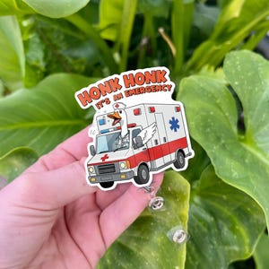 Honk Honk Notfall-Gans-Abzeichen-Rolle - Lustiger Krankenwagenfahrer-ID-Inhaber, niedlicher EMT Krankenschwester-Clip, Tierhumor-Geschenk für das Pflegepersonal