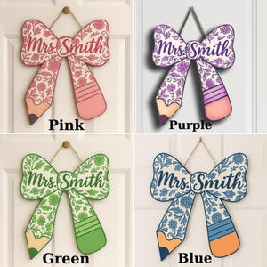 Chinoiserie Teacher Door Sign, Personalized Pencil Bow Wooden Hanger, Custom Classroom Decor, Back to School Gift for Teacher, Class Sign