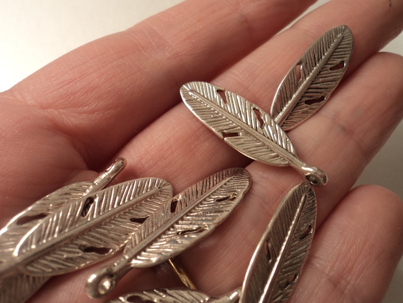 Feather Charms set of 25 BULK #F124B