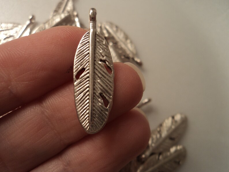 Feather Charms set of 25 BULK #F124B