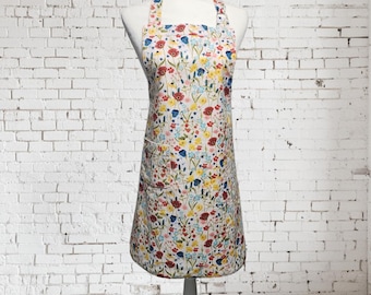 Cotton lined adjustable apron