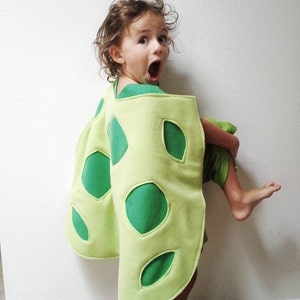 Turtle Cape, Kids Halloween Costume, Dress Up Cape, Turtle Costume image 4