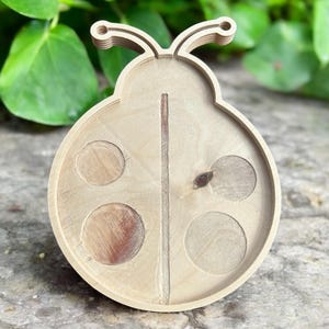 Mosaic Wood Shape - Charming Ladybug Craft Piece, Ideal for DIY Home Decor or Kids' Crafts, Unique Gift for Insect Enthusiasts