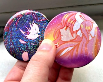 Verhängnisvolle magische Mädchen Yuri Button Pins | PPMM | 6cm | MadoHomu | Holographisch | Originalkunstwerk