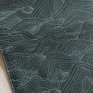 Topografische bergen - Japanse katoenen stof voor naaien, quilten en knutselen
