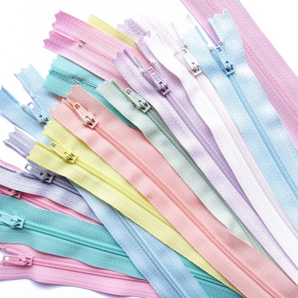 Fermetures éclair YKK dans un assortiment de couleurs pastel - Lot de 18 fermetures éclair en nylon pour la couture et le bricolage