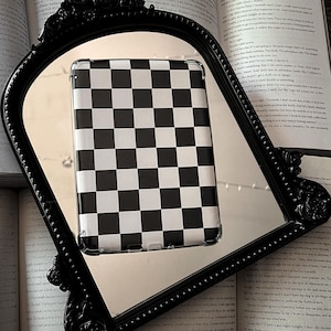 Black and White Checkered Kindle Insert, Dark Romance Kindle Inserts, Gothic Girly Kindle Insert, Gothic Girl Kindle Insert, Bookish Girl