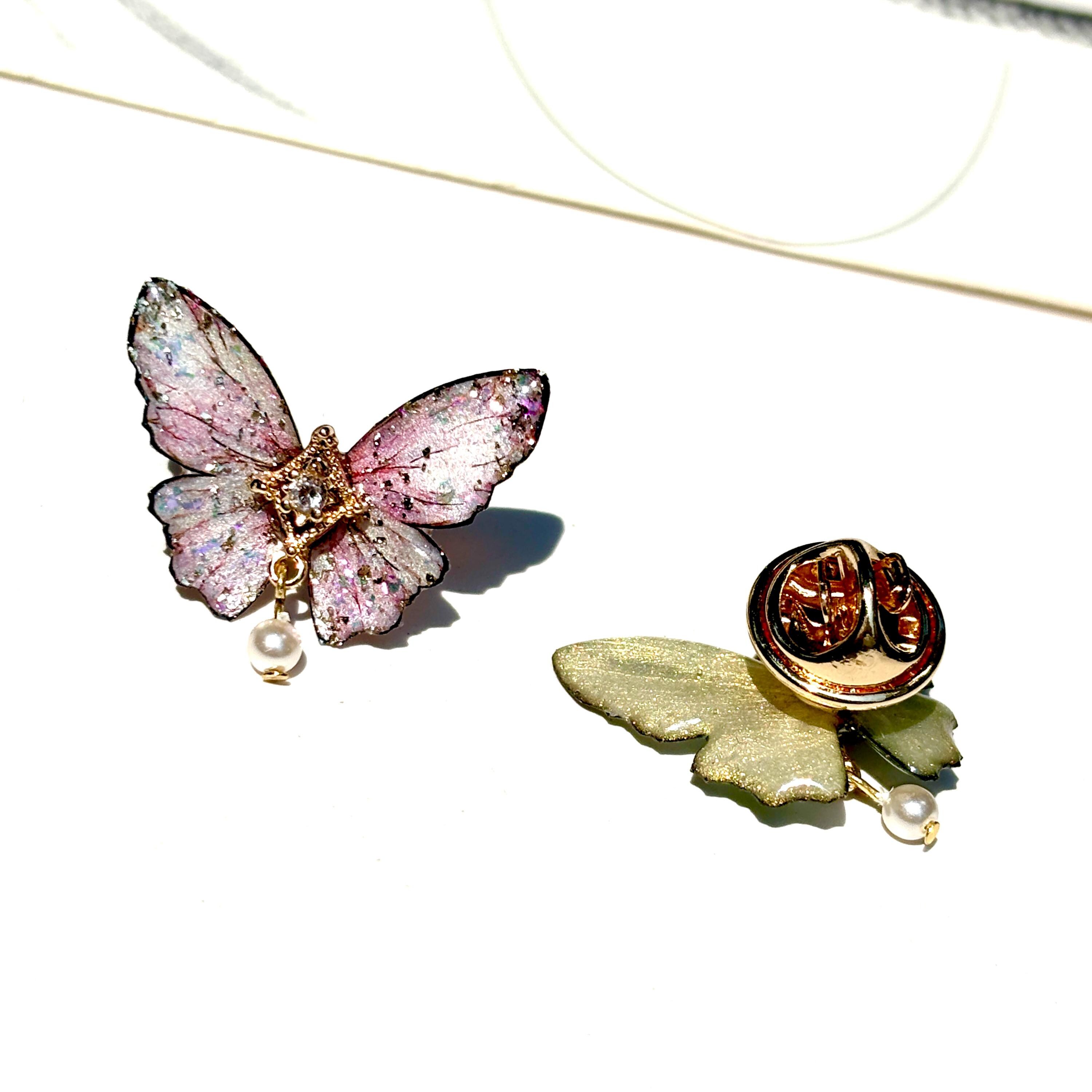 DELICATE Handmade Butterfly Pin P6748_SVBRCH.jpg main image 4
