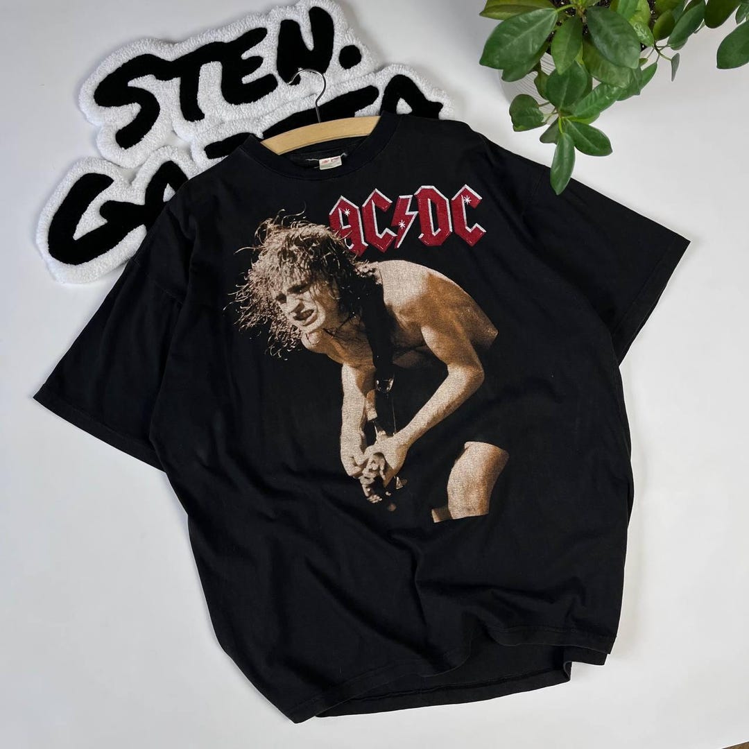 Vintage ACDC AC/DC 90s Ballbreaker Tour T-shirt Brockum Rock L