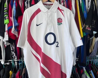 FFR - Produit : Maillot « Equipe de France » 2010 Taille disponible : S, M, L, XL, XXL Prix de vente : 60 € TTC