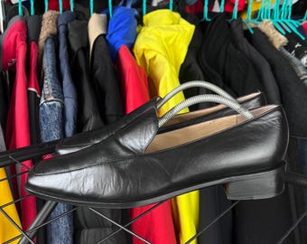 Vintage Gucci Black Leather Heeled Loafers Italy Size 39.5