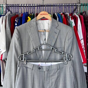 Isaia Napoli Striped Wool Gray Suit 140s Delain Selection Sz IT48
