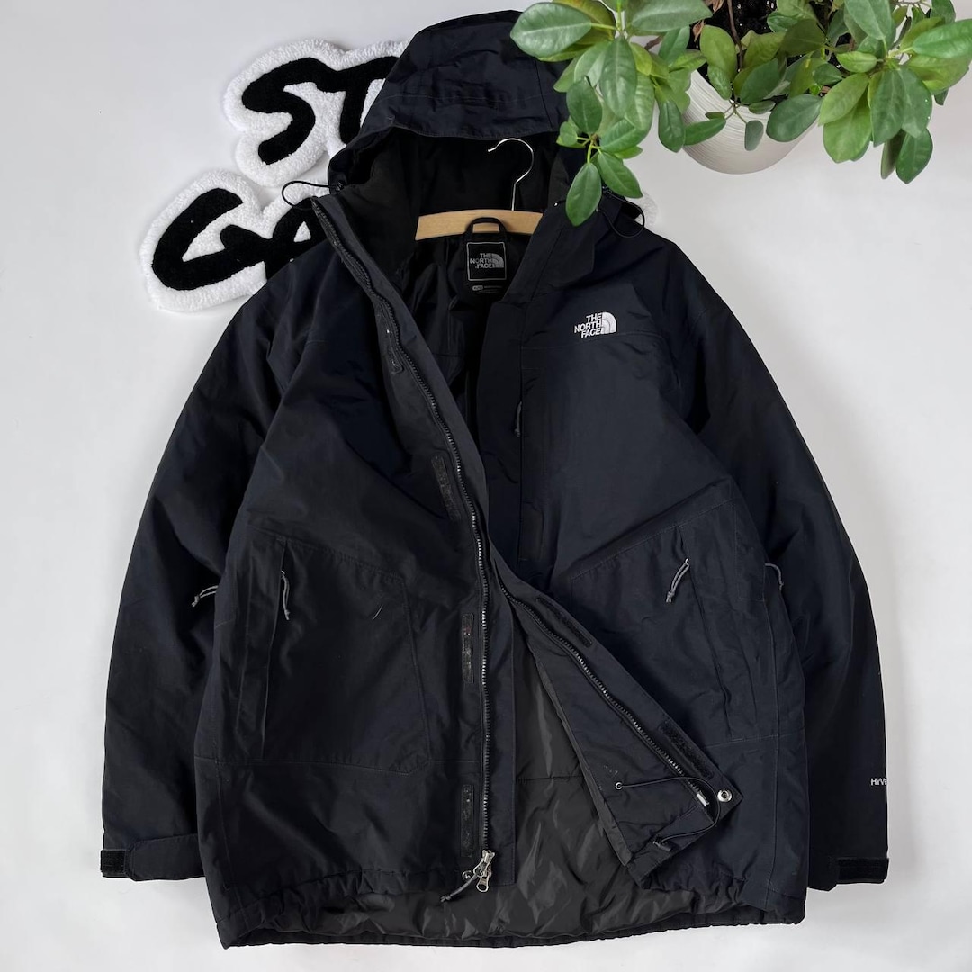 TNF the North Face Hyvent Black Jacket Windstopper Waterproof Size