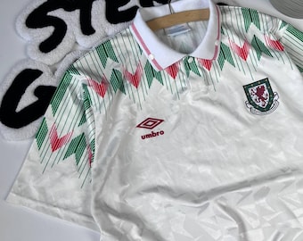 Vintage 80 90's Umbro Men SHINY Blue Argyle Satin Soccer Jersey