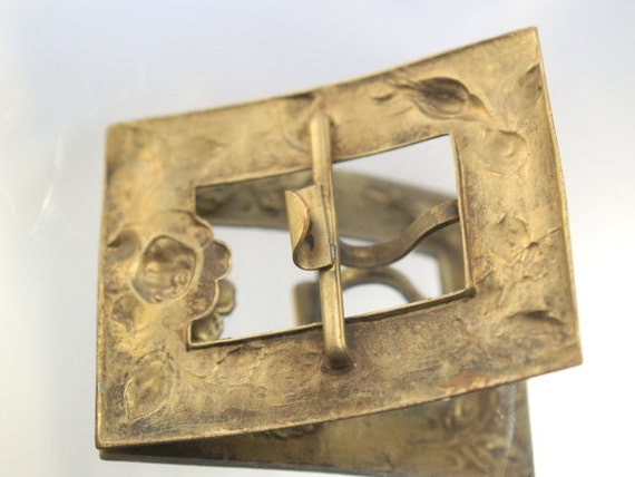 Art Nouveau Vintage Buckle Brass Gold Tone Floral… - image 3