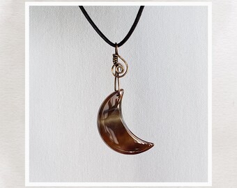 Brown Agate Crescent Moon Pendant – Wire Wrapped Boho Necklace