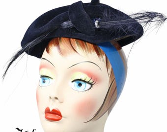 Vintage 40s 50s Tilt Hat Original by Dajon Blue Velvet w Feathers - Hey Viv