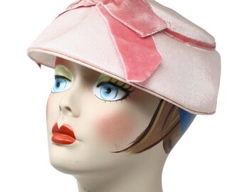 Vintage 1960s Pink Woven Cloche Hat w Velvet Bow Structured Style - Hey Viv