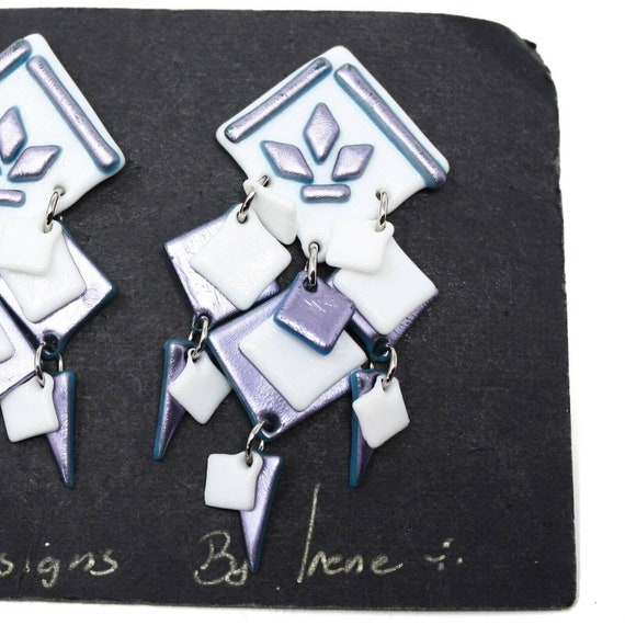 Vintage 1980s Lilac White Dangle Earrings on Card… - image 2