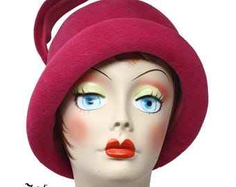 Vintage 60s Herbert Bernard Original New York Pink Hat w Sculpture Trim - Hey Viv