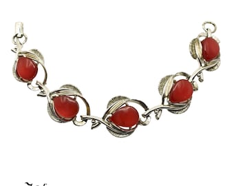 Vintage Red Cabochon Thermoset Bracelet Silver Tone Leaf Design 7.25" - Hey Viv