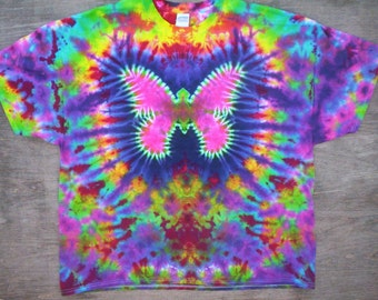 tie dye butterfly sweatshirt
