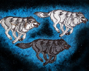 Laufender Wolf Wolf Aufnäher Farboptionen Grau, Weiß und Schwarz