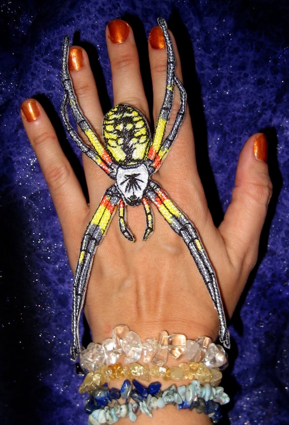 Golden Writing Orb Weaver Spider Argiope Aurantia Gothic Yellow Garden Spider Iron on Patch - Etsy Golden Writing Orb Weaver Spider Argiope Aurantia Gothic Yellow Garden Spider Iron on Patch - Etsy