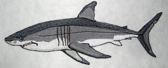 GREAT WHITE SHARK EMBROIDERED PATCH iron-on FISH applique Carcharodon Carcharias
