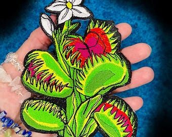 Venus flytrap Carnivorous Plant Iron on Patch Sew on Applique embroidered fly trap flower
