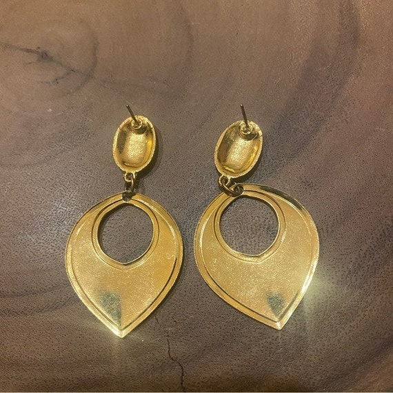 Vintage 1980s drop earrings goldtone post back 2” - image 3