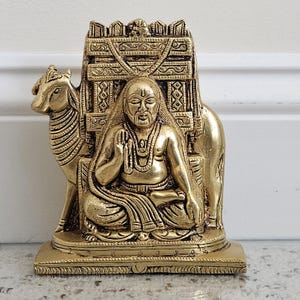 Panchaloha Brass Raghavendra Swamy Idol – Handcrafted Hindu Saint Statue for Pooja Room, Temple Decor & Spiritual Worship
