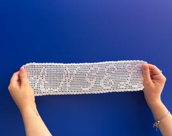 Tapisserie au crochet filet d'ange