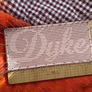 Dyke Filet Crochet Tapestry Pattern