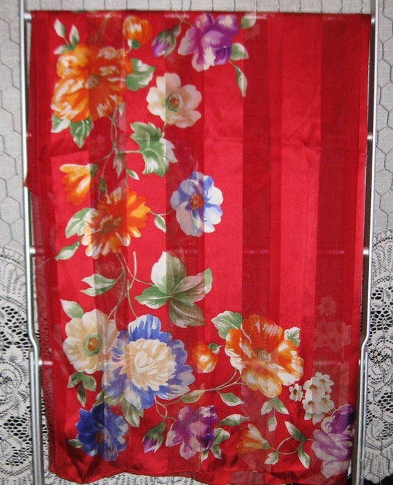 Echo 100% Silk Scarf - Beautiful Floral Design on… - image 1