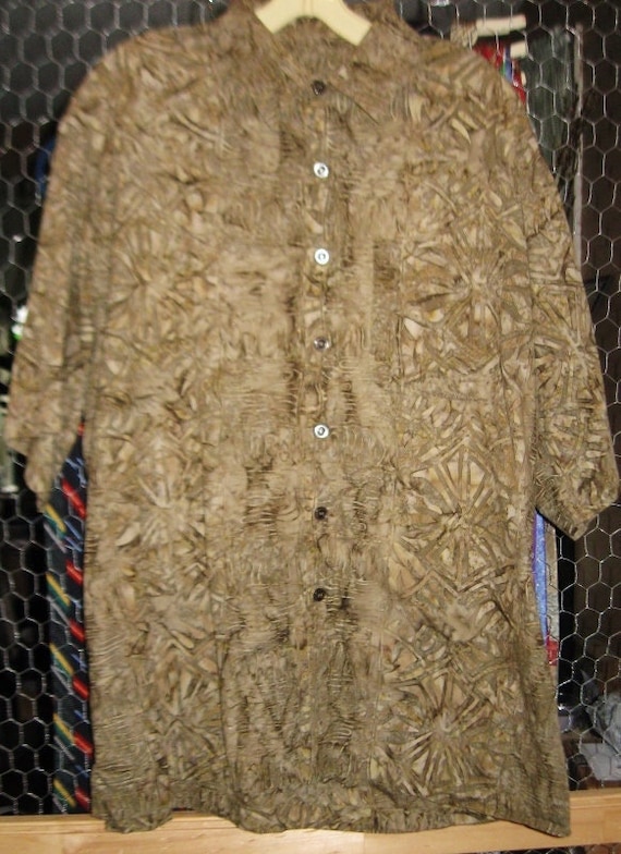 Johari West Batik Hawaiian Shirt - Size XL (Extra 