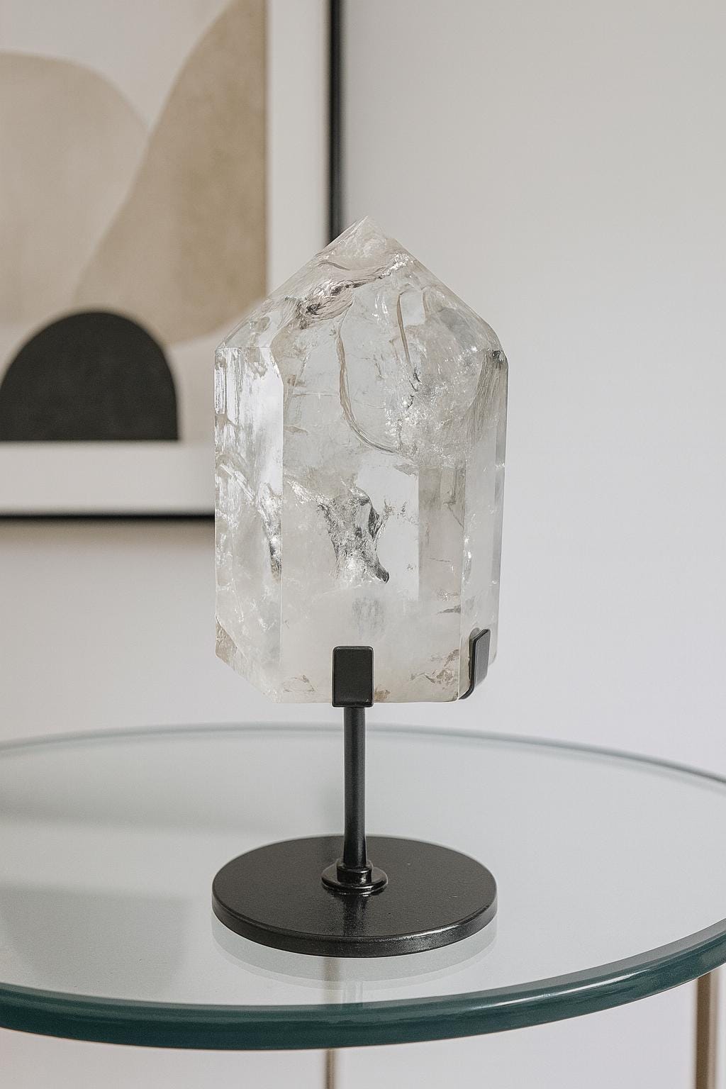 虹色のクリアクォーツ – ブラジル産768gクォーツポイント（スタンド