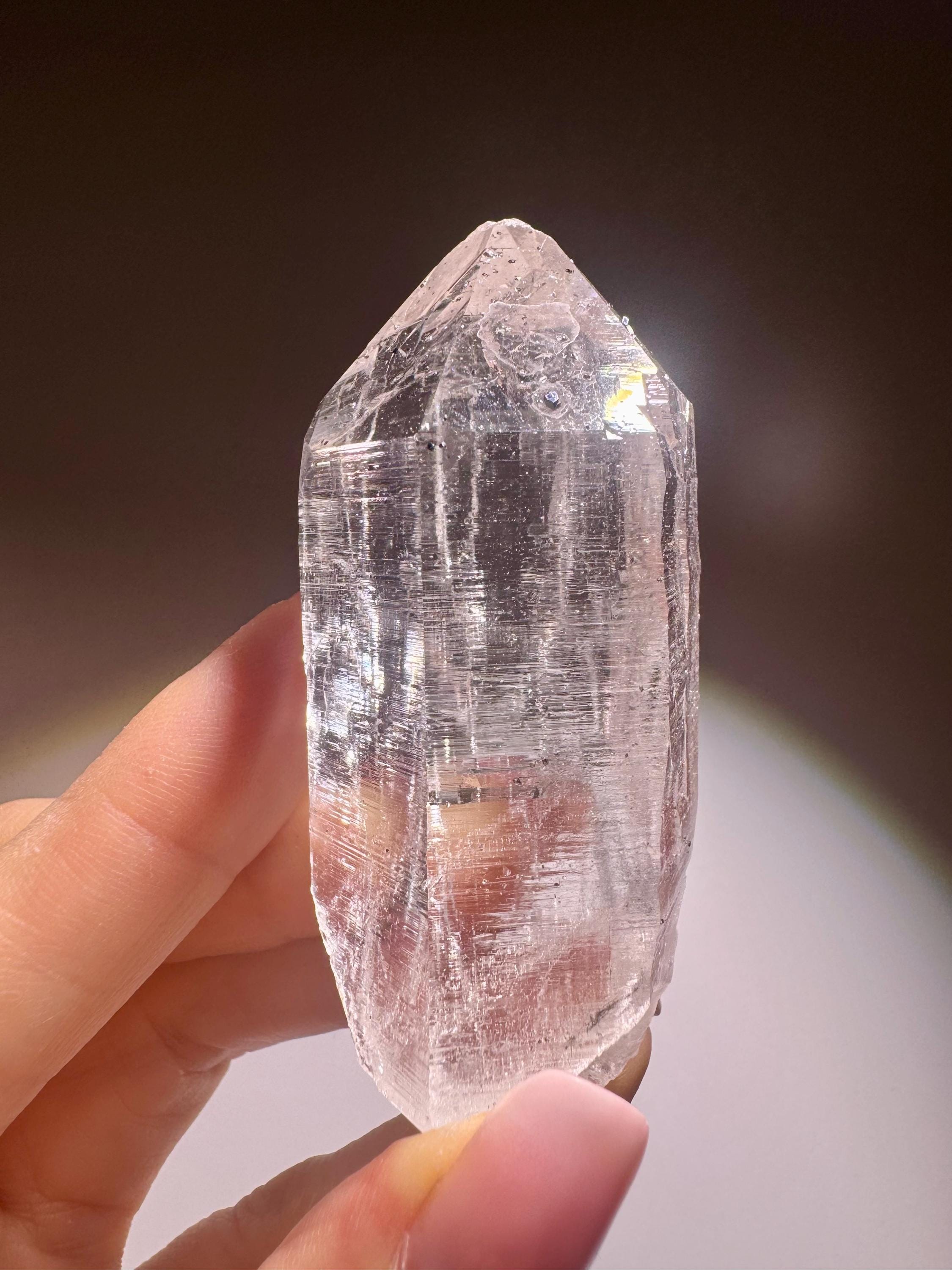 ヒマラヤ水晶原石 – 7.2 cm – パキスタン産高地産透明標本 – 博物館 ヒマラヤ水晶原石 – 7.2 cm – パキスタン産高地産透明標本 – 博物館