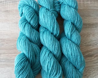 Organic Sheep Wool Yarn, Dark Mint Knitting Wool, 100gr Skein