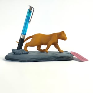 Pen holder Lion