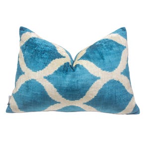 Turquoise Velvet Ikat Geoluxe, Blue and White Geometric Cushion, Decorative Velvet Pillow, Modern Turquoise Pillow