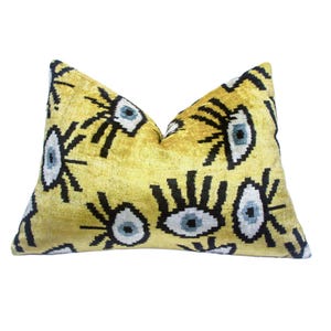 Yellow Evil Eye Ikat Velvet Pillow, Modern Yellow Velvet Pillow, Ikat Throw Pillow for Modern Homes