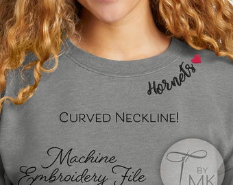 Wzór do haftu - Szerszenie - Zakrzywiony dekolt Tekst - Zakrzywione słowa na kołnierzyku