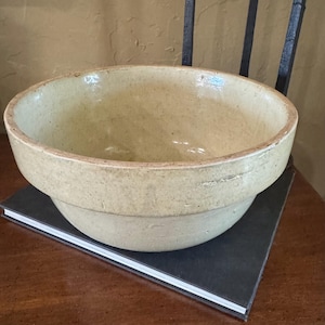 LARGE vintage milk pan 10&quot; crock bowl Western Stoneware mixing bowl bread bowl depression era primitive crock bowl farmhouse antique bowl