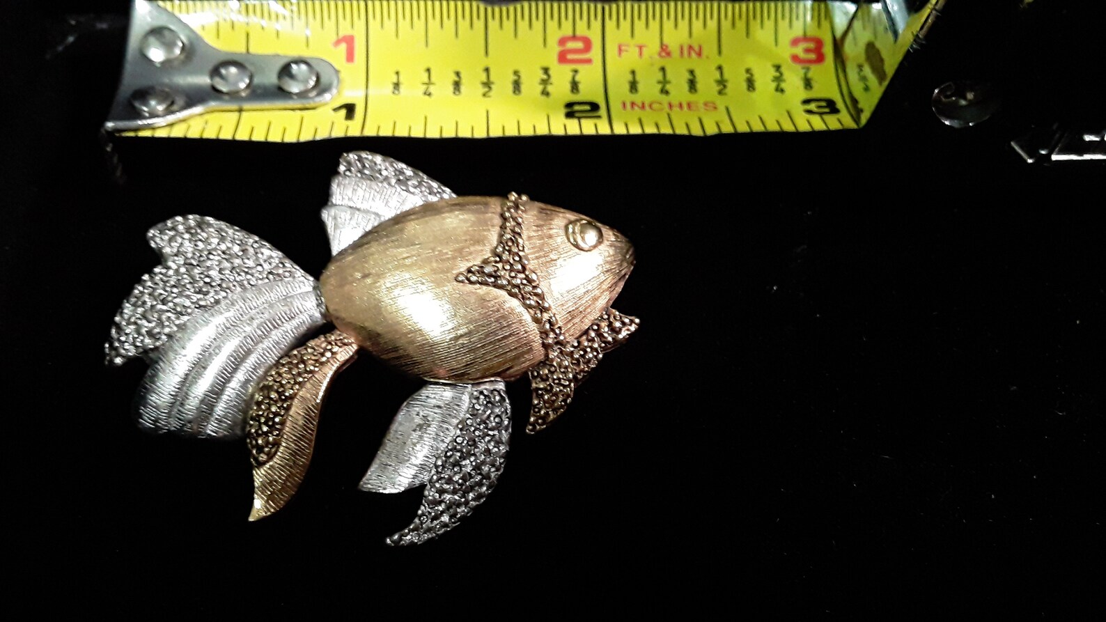 Vintage Fish brooch two tone silver gold textured finish fancy | Etsy